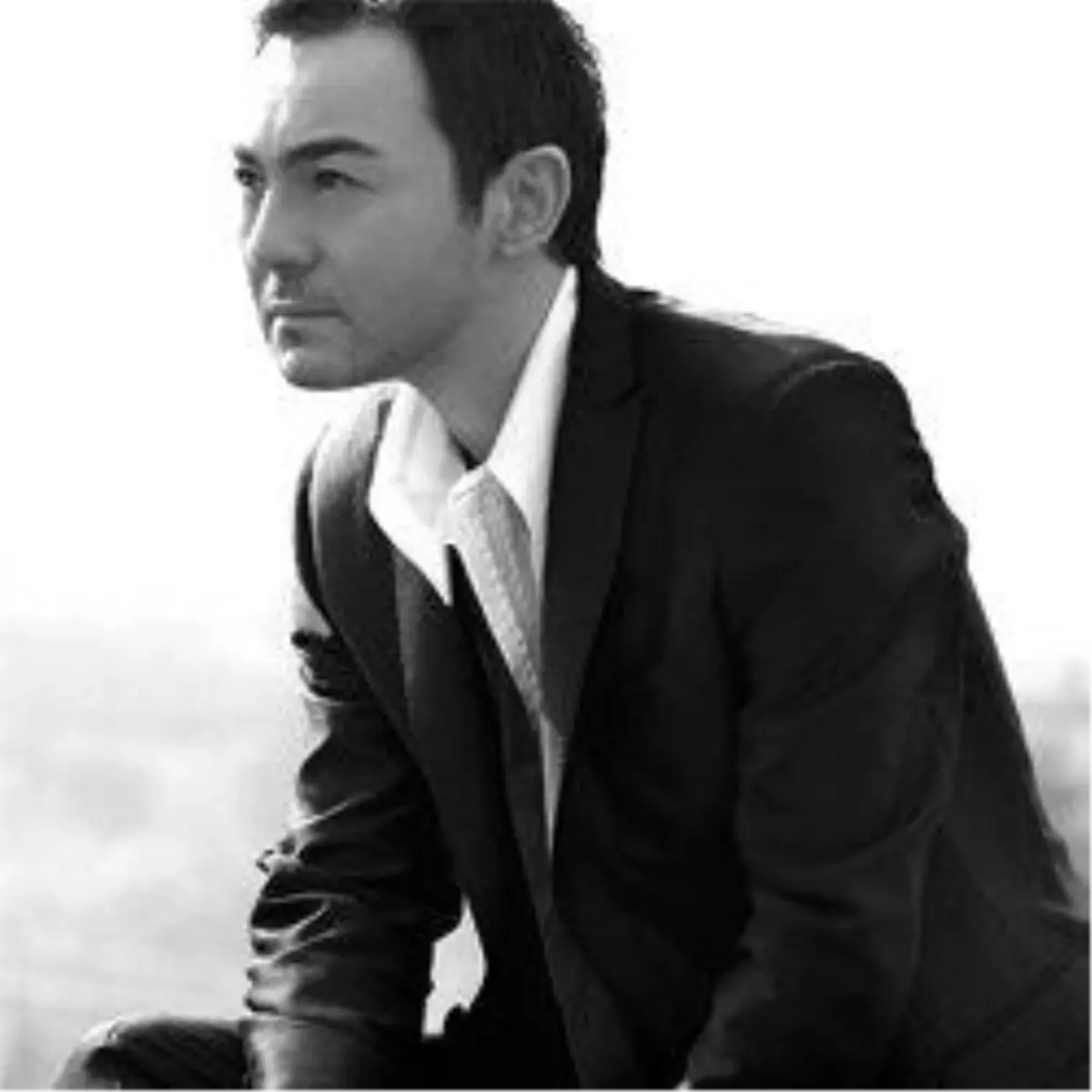 29 Ekim’e Özel, Serdar Ortaç Konseri

