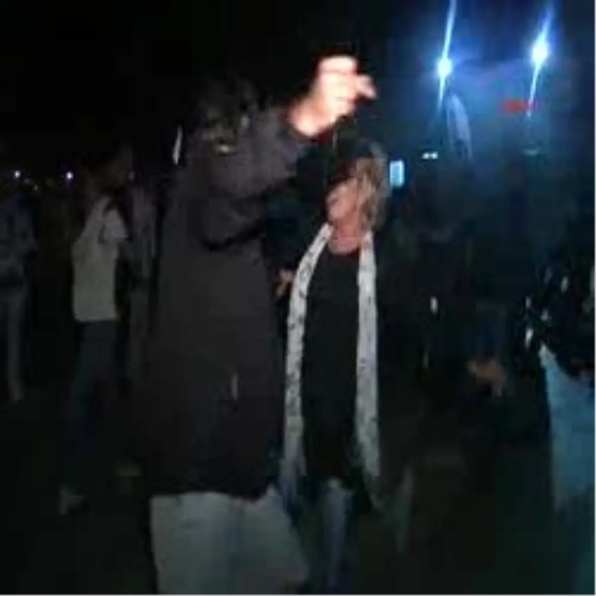 Gündüz Denizde Gece Karada Coştular