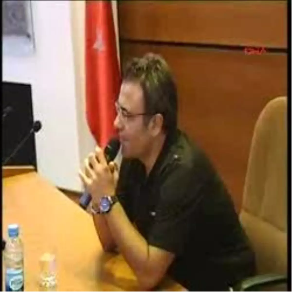 Mesut Yar, Genç İletişimcimlere Sertifika Verdi