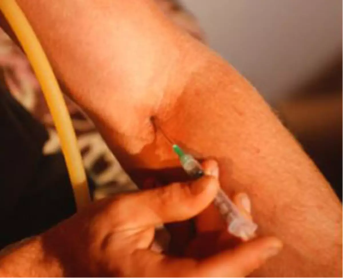 İngiltere\'de Uyuşturucu Vahşeti!