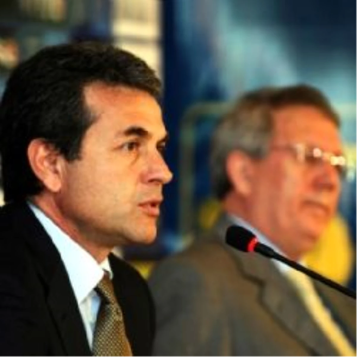 Fenerbahçe Kulübü\'nün Yüksek Divan Kurulu Toplantısı Yapıldı