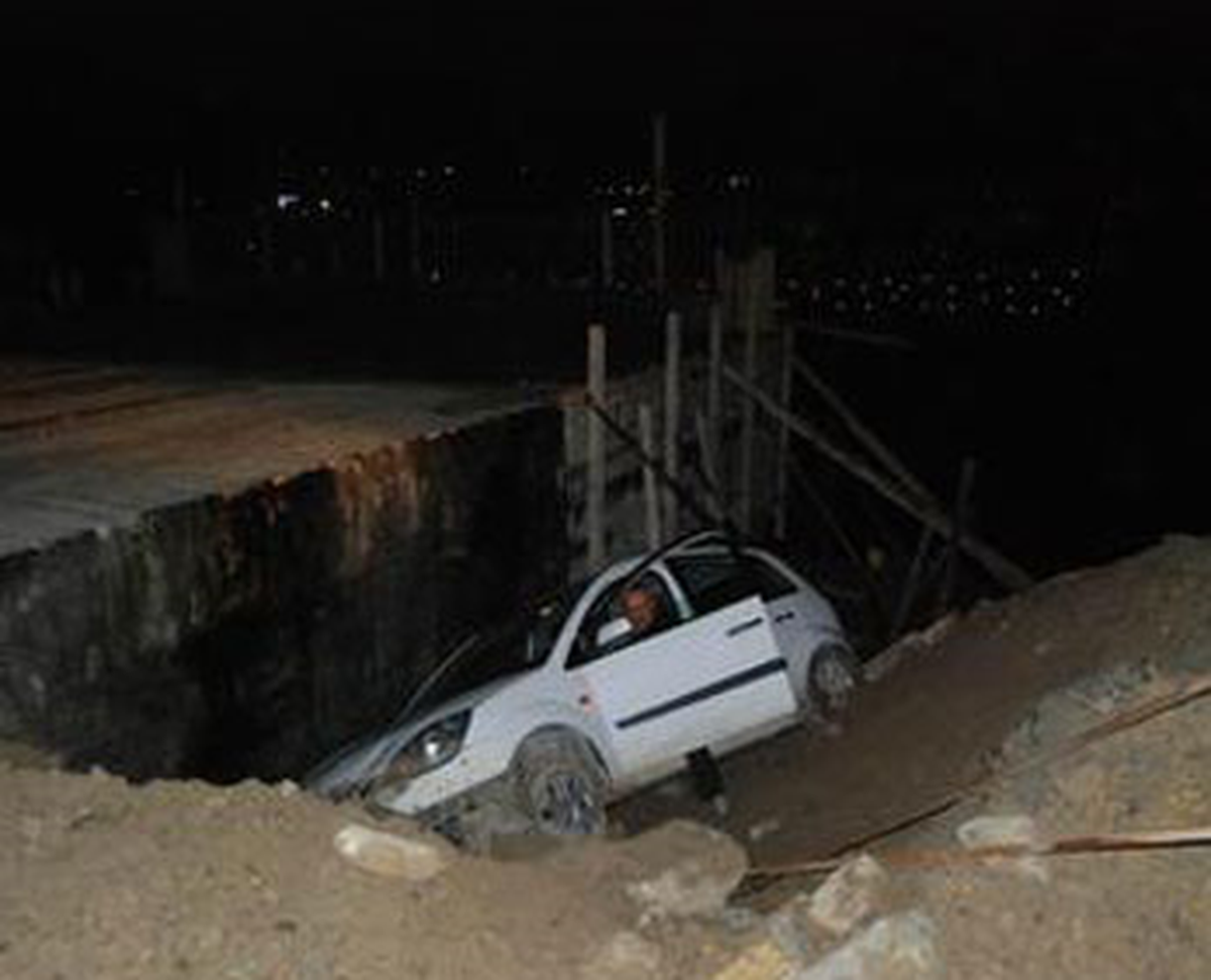 Yolda Çalışma Olduğuna Dair Hiçbir İşaret Olmadığını Öne Sürdü