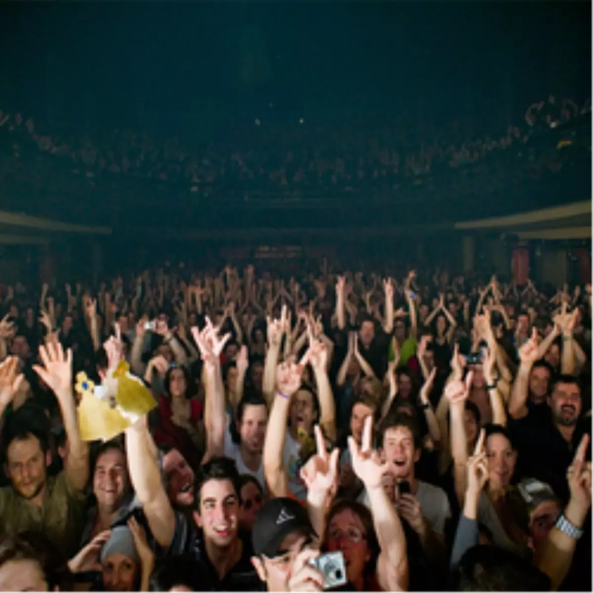 "Indıgo" da Metropolıs, Alternatif Rock Rüzgarı Estirecek!