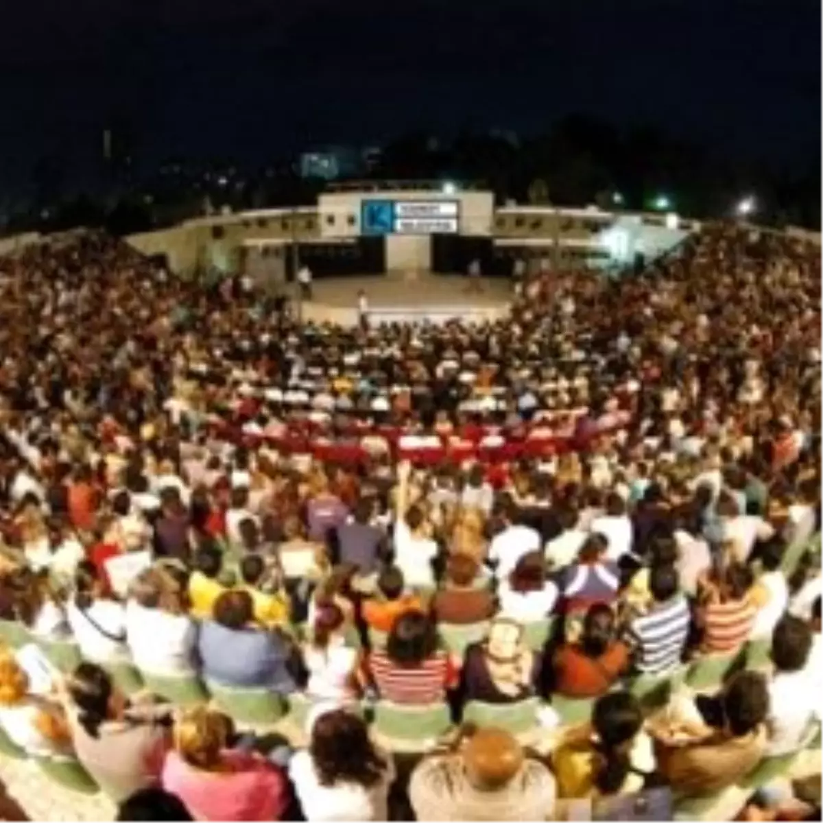 Diyarbakır\'ın Tiyatro Festivali Başlıyor