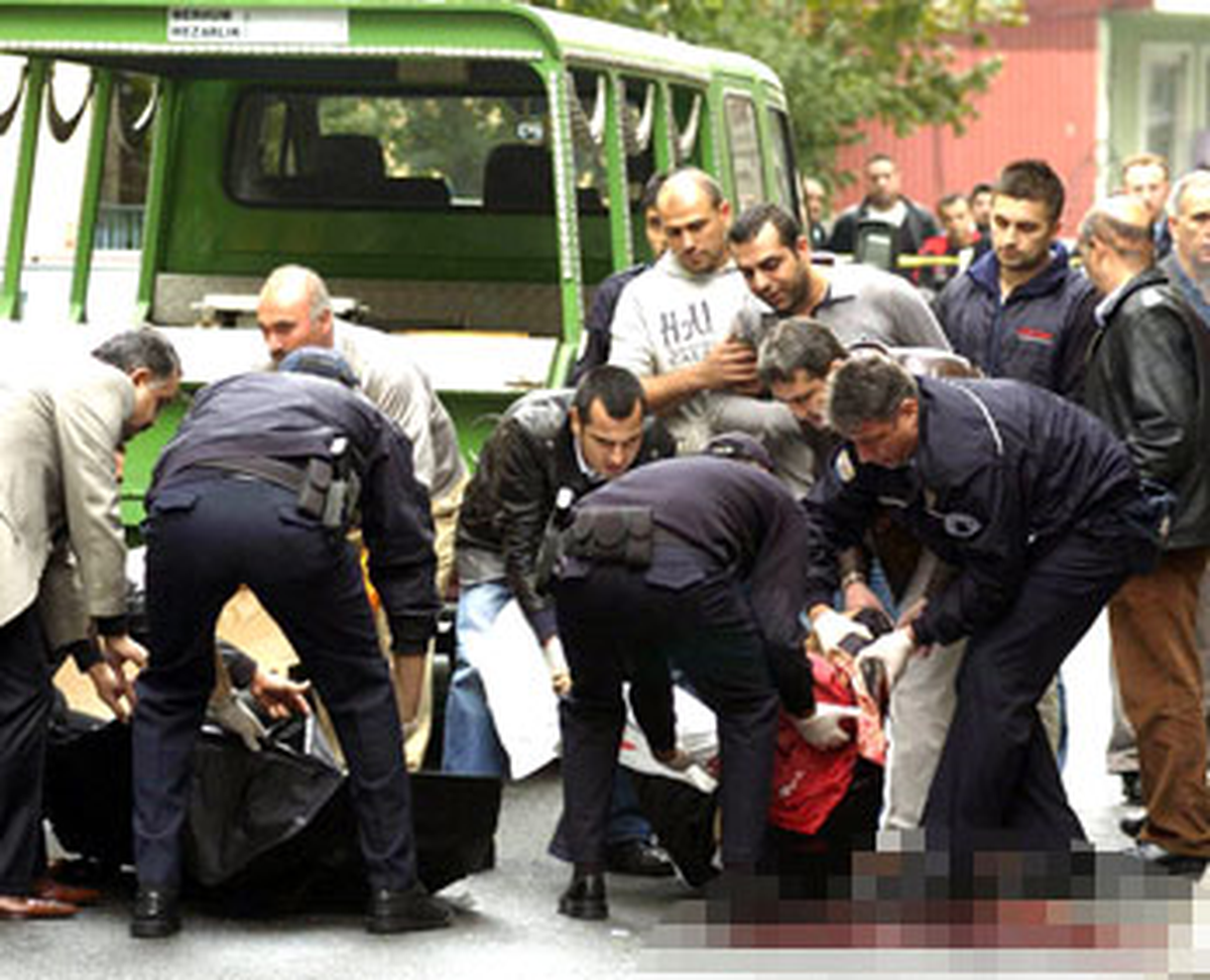 Ölmek İçin Herşeyi Yaptı