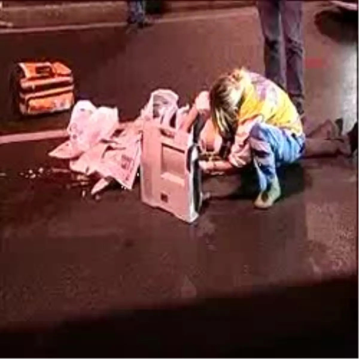 Yaya Geçişlerini Engellemek İçin Konulan Korkuluklar Da İşe Yaramadı