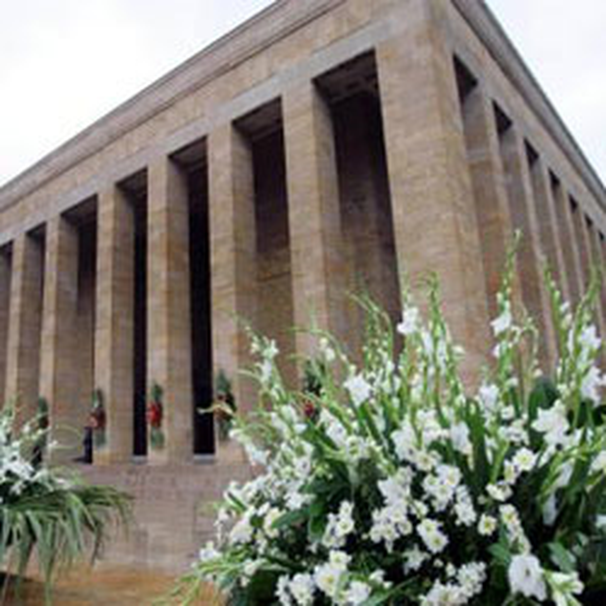 Anıtkabir Çiçek Gibi