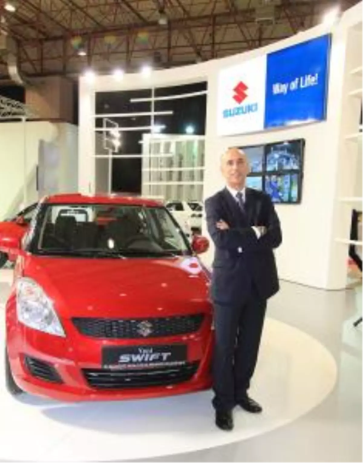 "Yeni Swift" Sahneye Çıktı