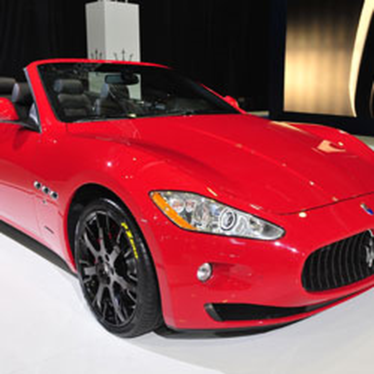 Maserati, Fuarda Sergilediği Tüm Araçları Sattı!