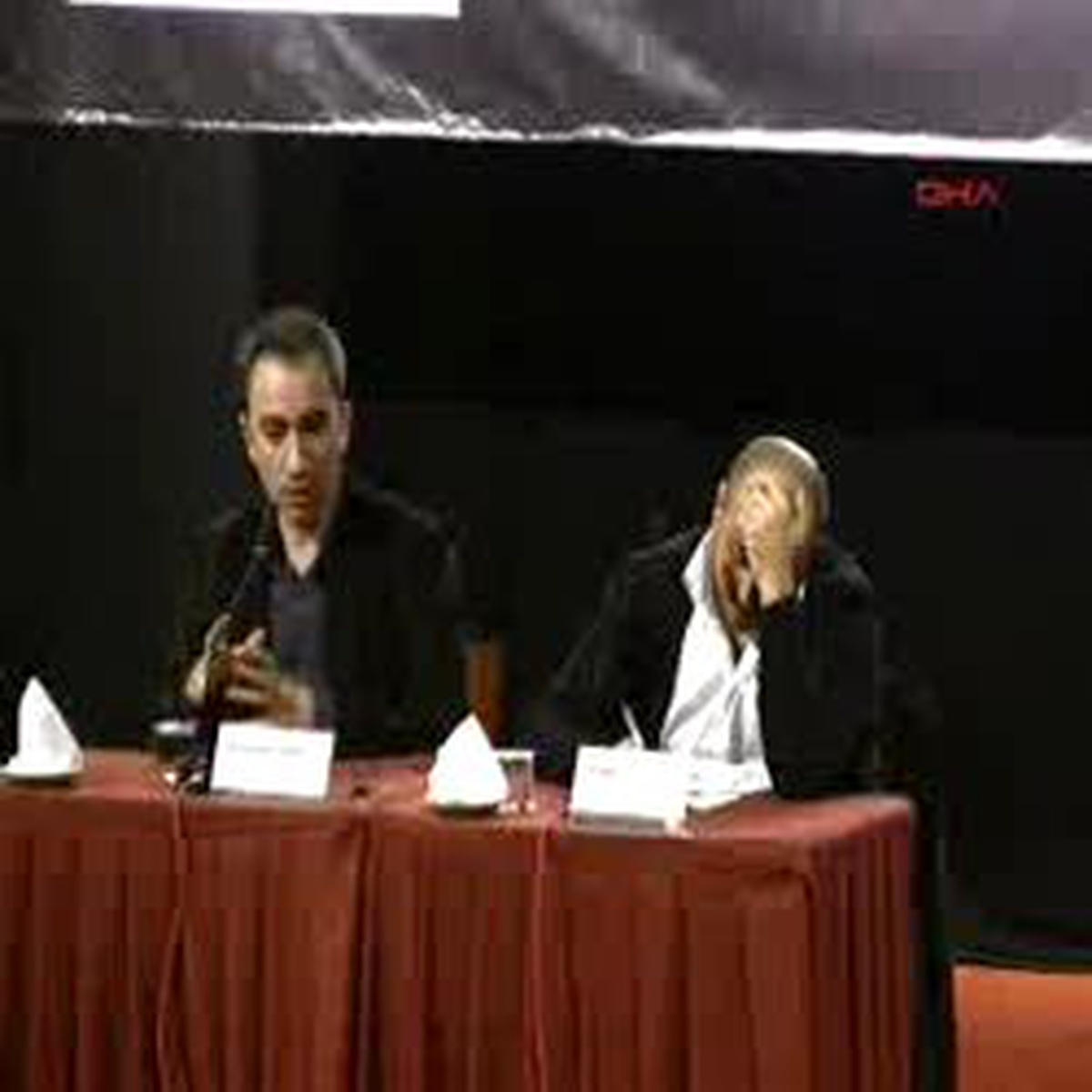Taraf Ve Star Yazarlarına İdam İpi Atıldı
