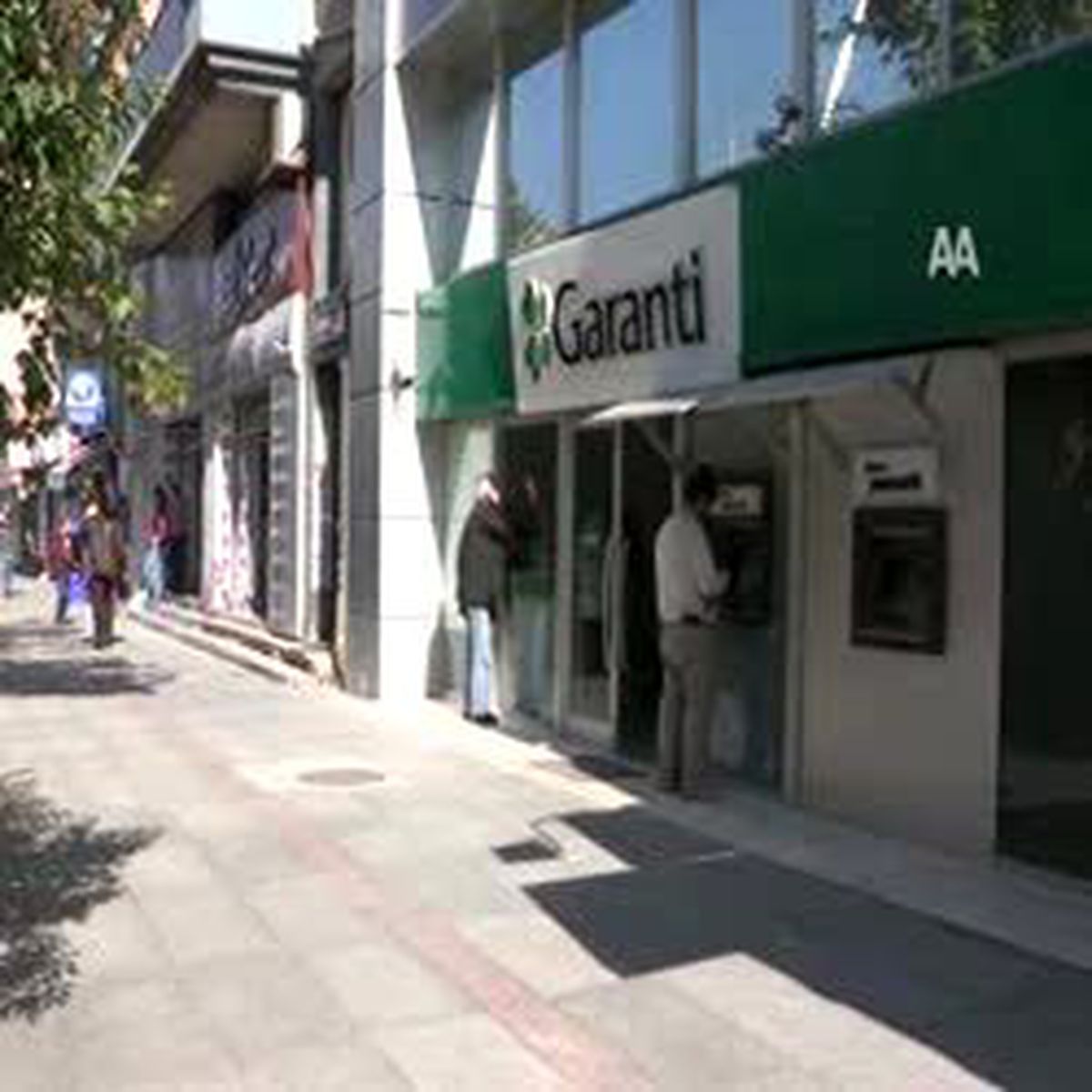 Garanti'ye Ispanyol Ortak
