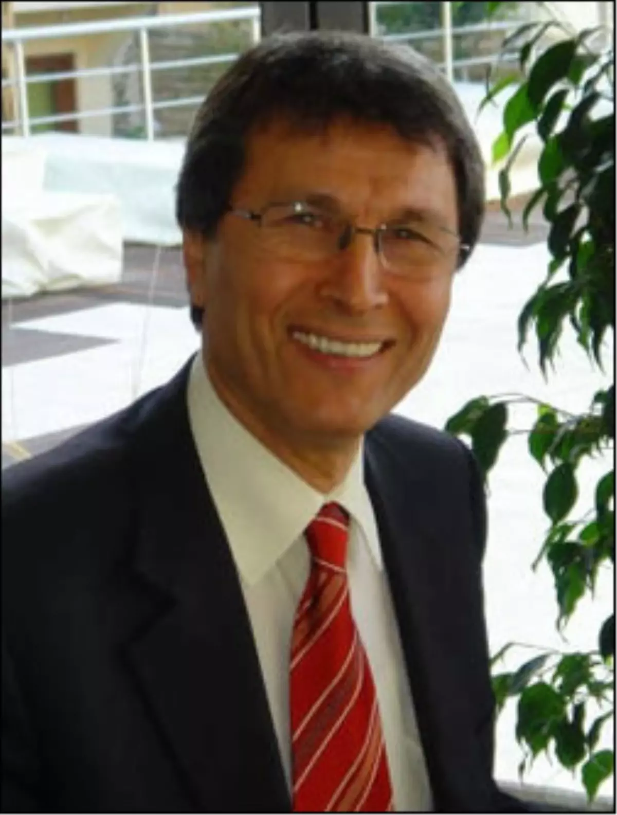 Ünlü Araştırmacı Profesör Gaziantep\'e Geliyor