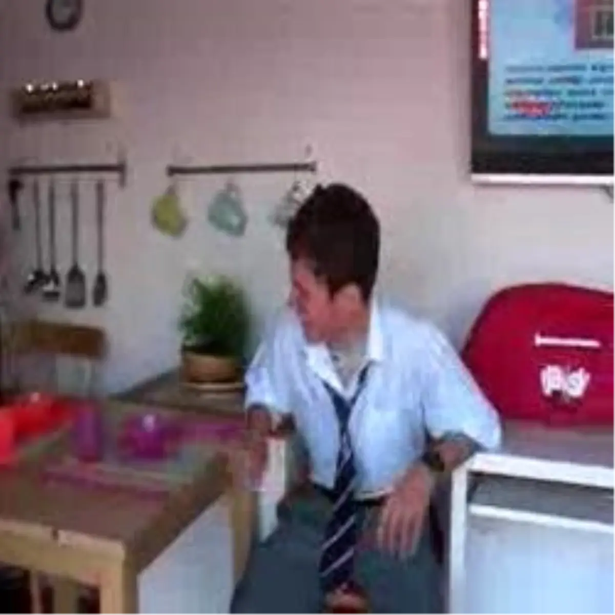 Deprem Tır\'ı Marmaris\'te