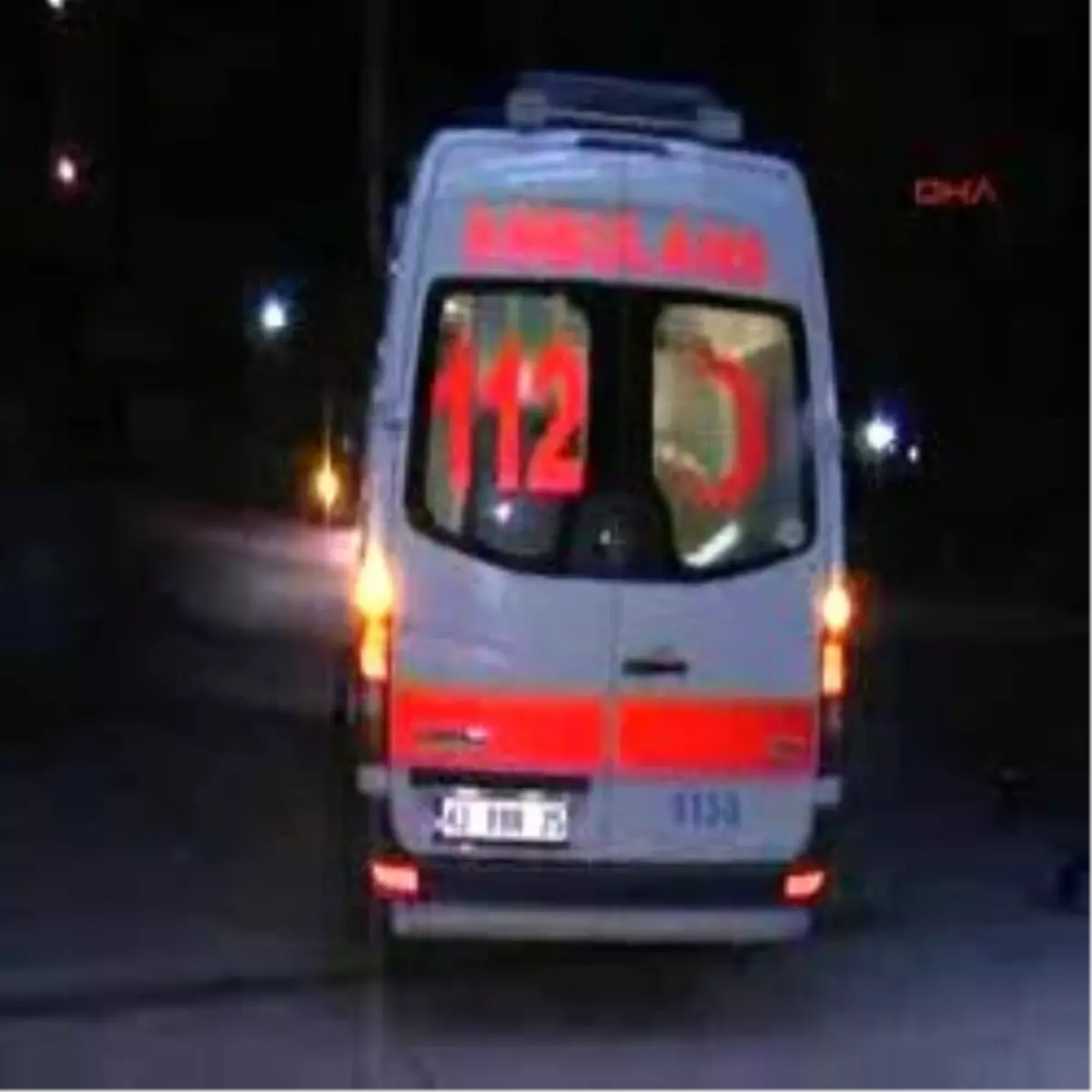 Doğum Sancısı Başlayan Eşini Hastaneye Götürülürken Kaza Yaptı