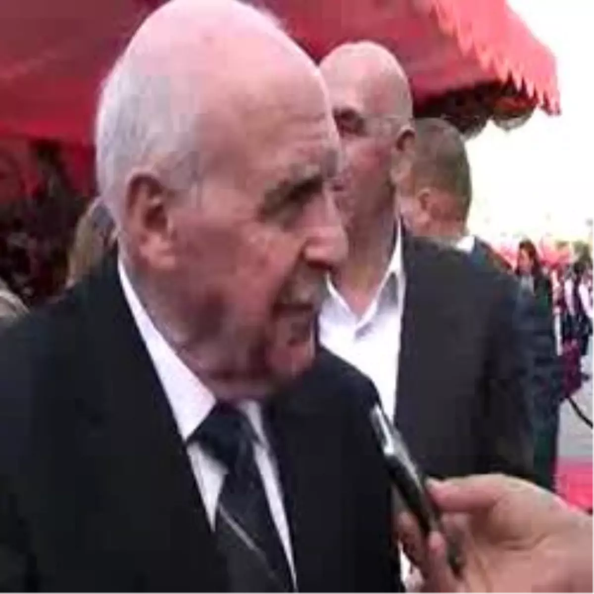 İsrailli İşadamı, 10 Kuruş Borç Veren Sınıf Arkadaşını Arıyor