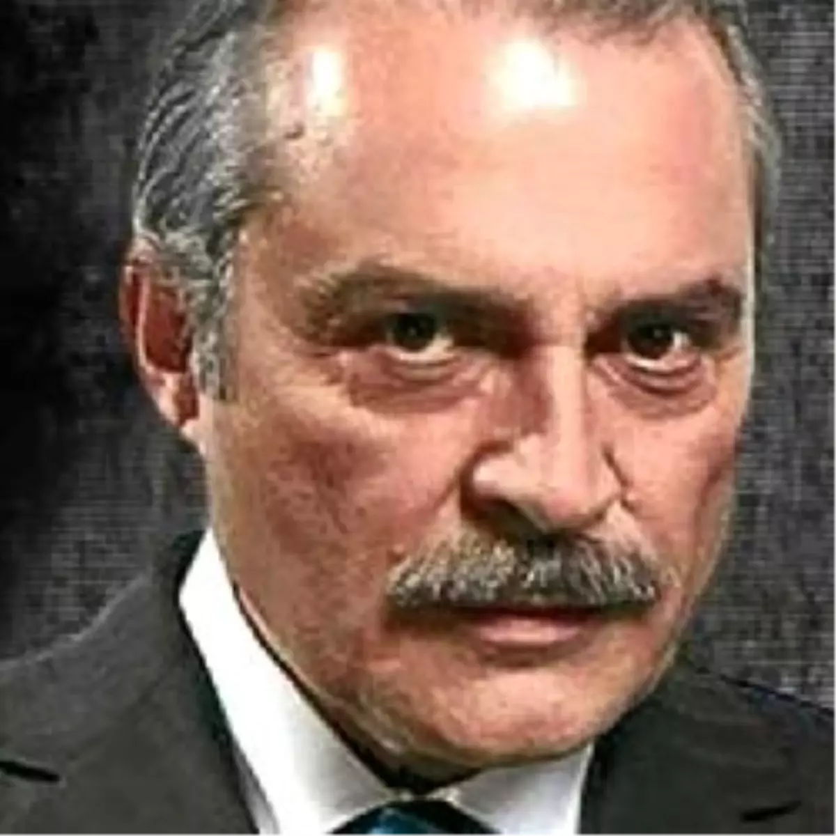 Söz, W. Shakespeare; Müzik, Tolga Çebi; Oynayan, Haluk Bilginer