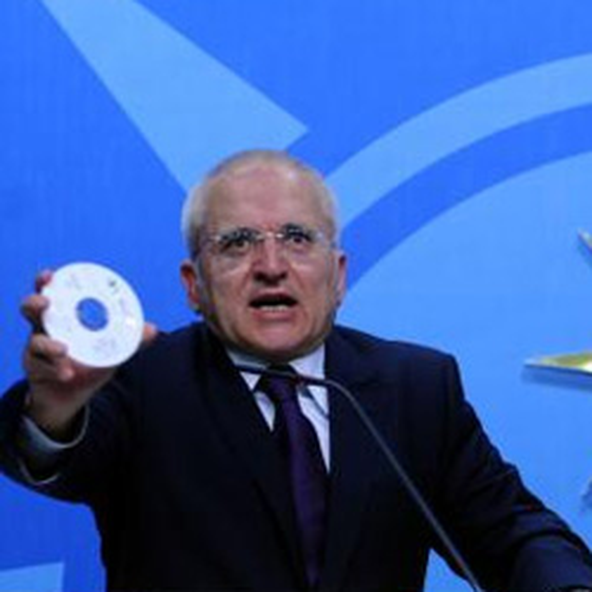'Dilini Tutamama Sorunu Var'
