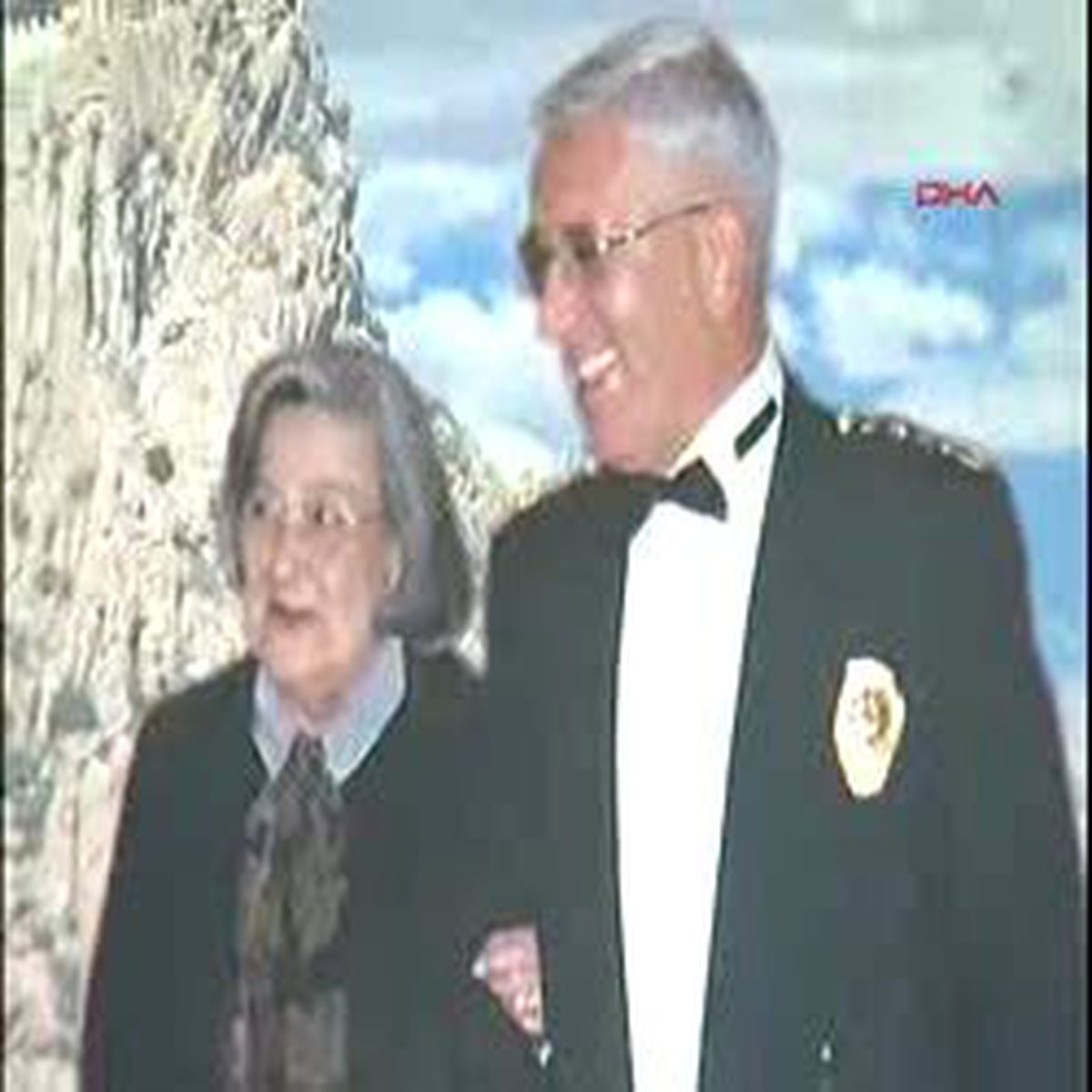 İlk Kadın Emniyet Müdürü Öldü