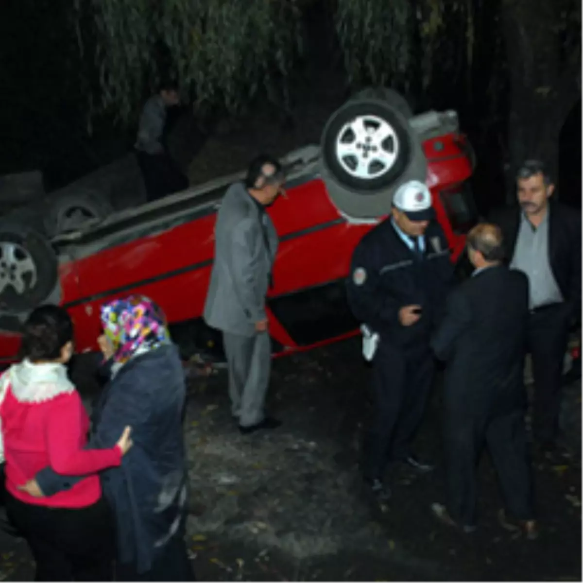 Ereğli\'de Trafik Kazaları: 14 Yaralı