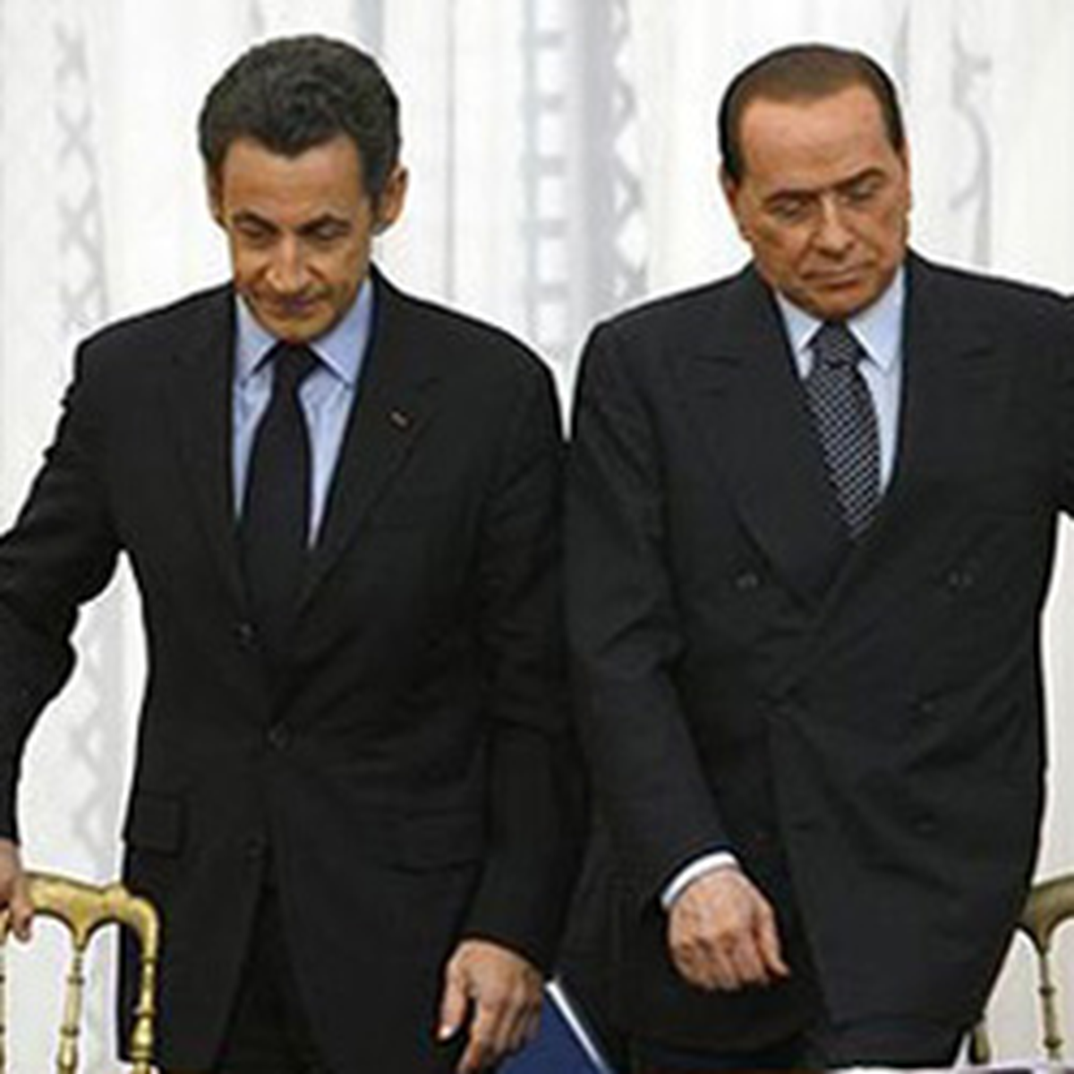 Berlusconi Sarkozy'ye 'Deli' mi Dedi?