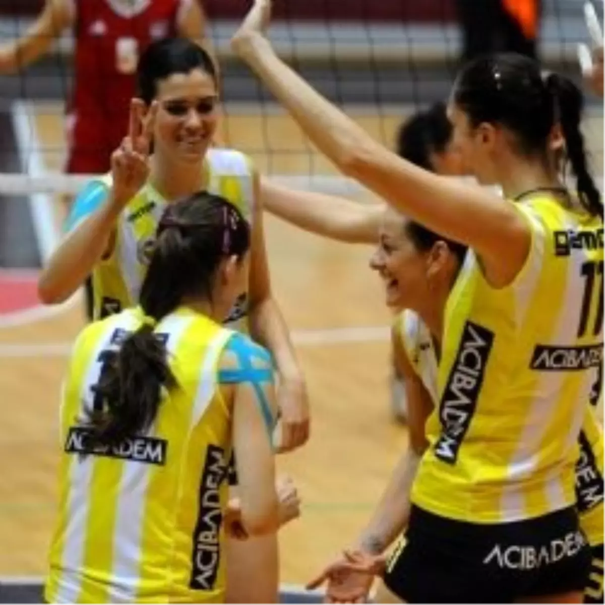 Filede Derbi Fenerbahçe Acıbadem\'in