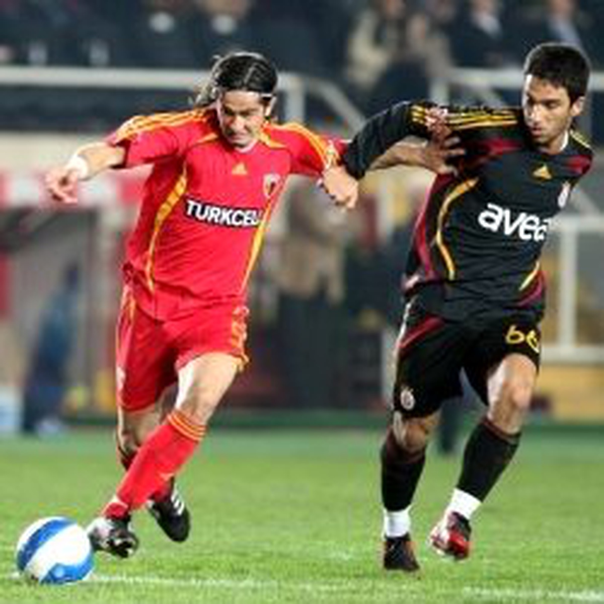 Kayserispor: 0 - Galatasaray: 0 (İlk Yarı)