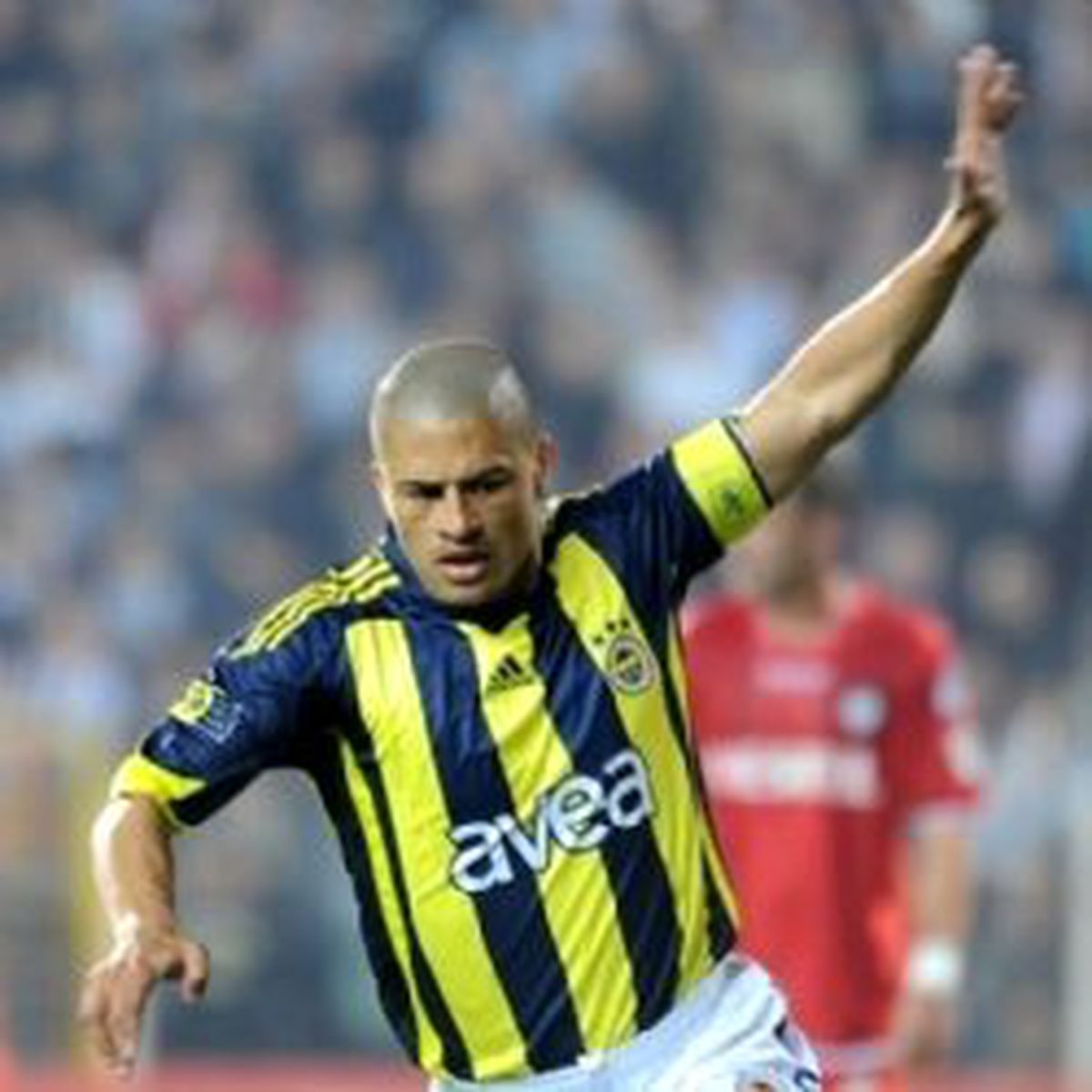 10 Numara Alex'in Forması Ve Kramponları Fenerbahçe Müzesine Kaldırılıyor