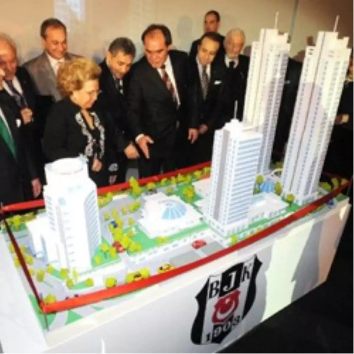 Beşiktaş Fulya Gösteri Merkezi Açılıyor