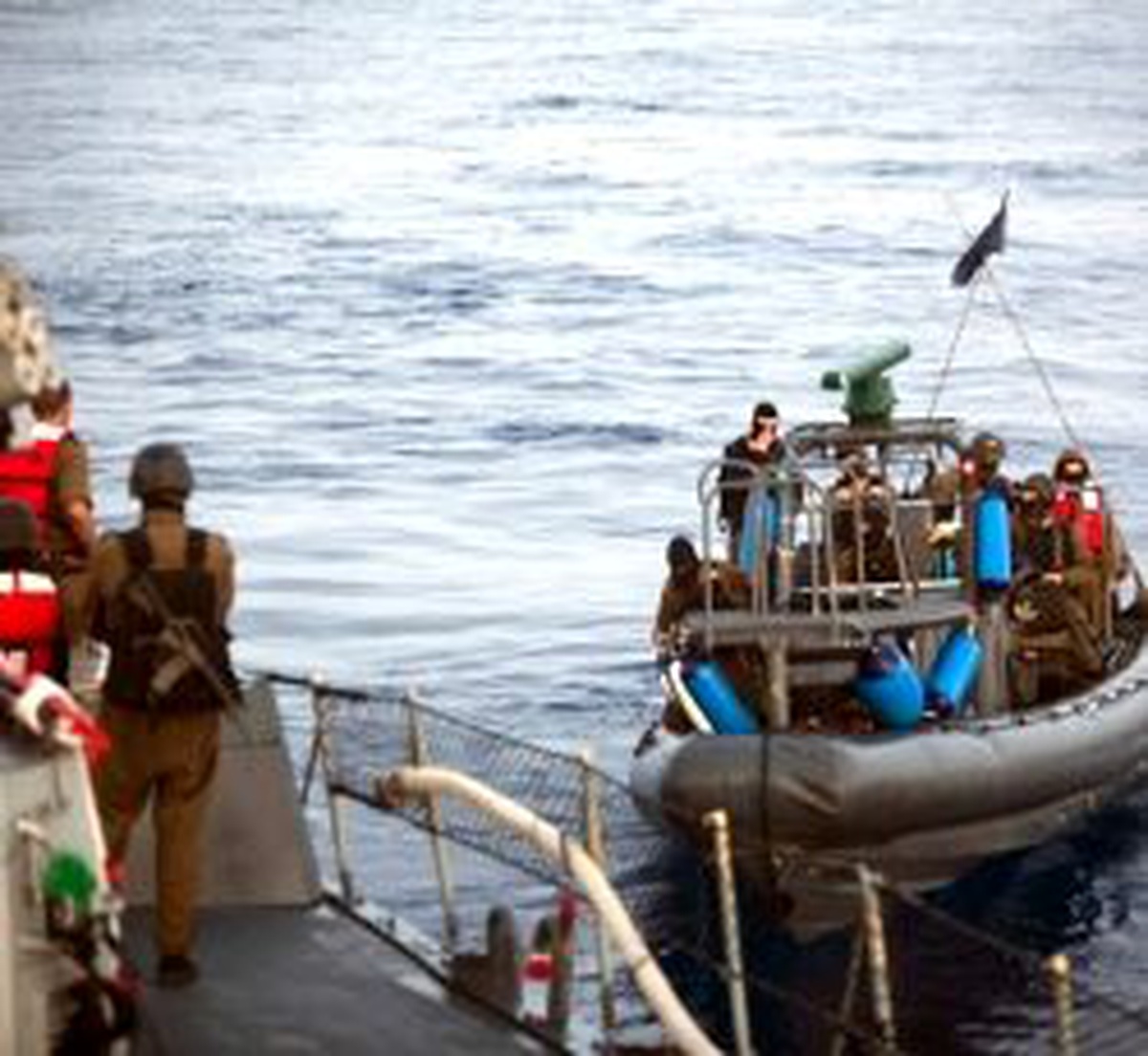 Haaretz: "İsrail Mavi Marmara Kurbanlarına Tazminat Ödemeli"