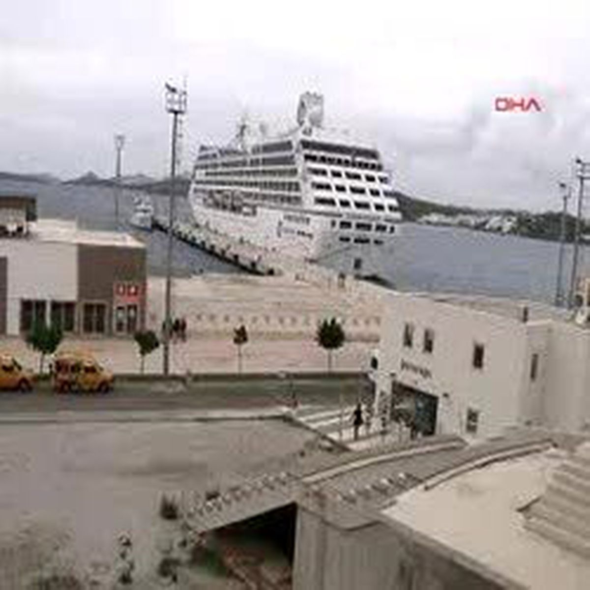 Bodrum - Sezonun Son Gemisi Bodrum´A 430 Turist Getirdi