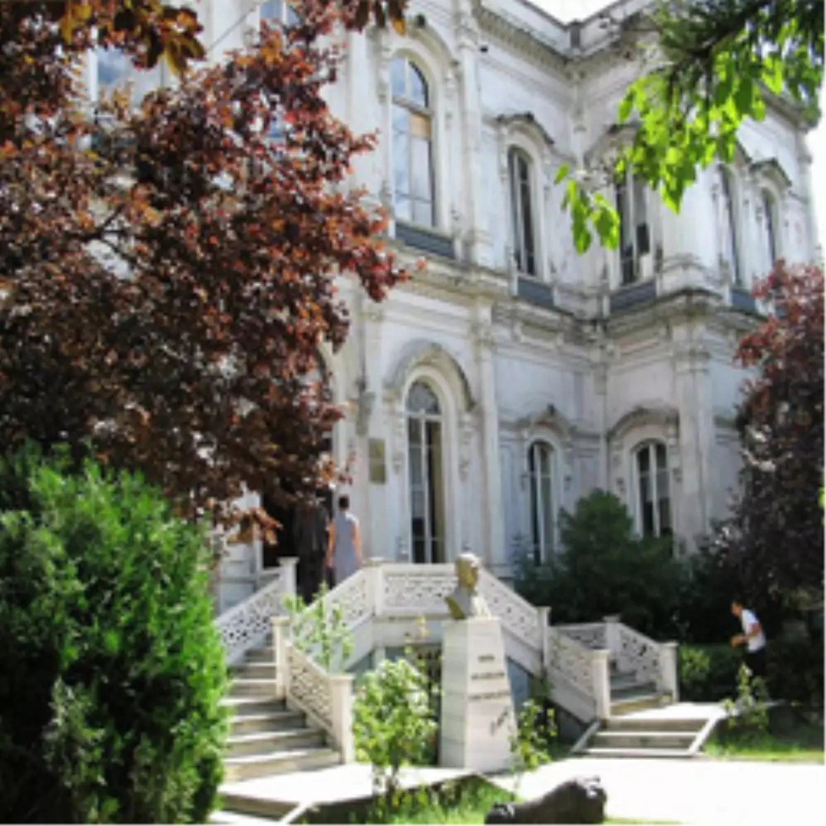 Adile Sultan Kasrı Kültür Merkezi Açıldı