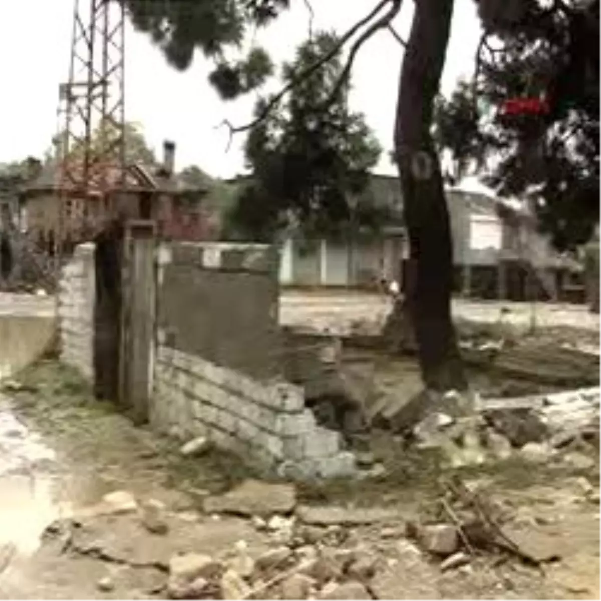 Felaket Bölgesi Gibi