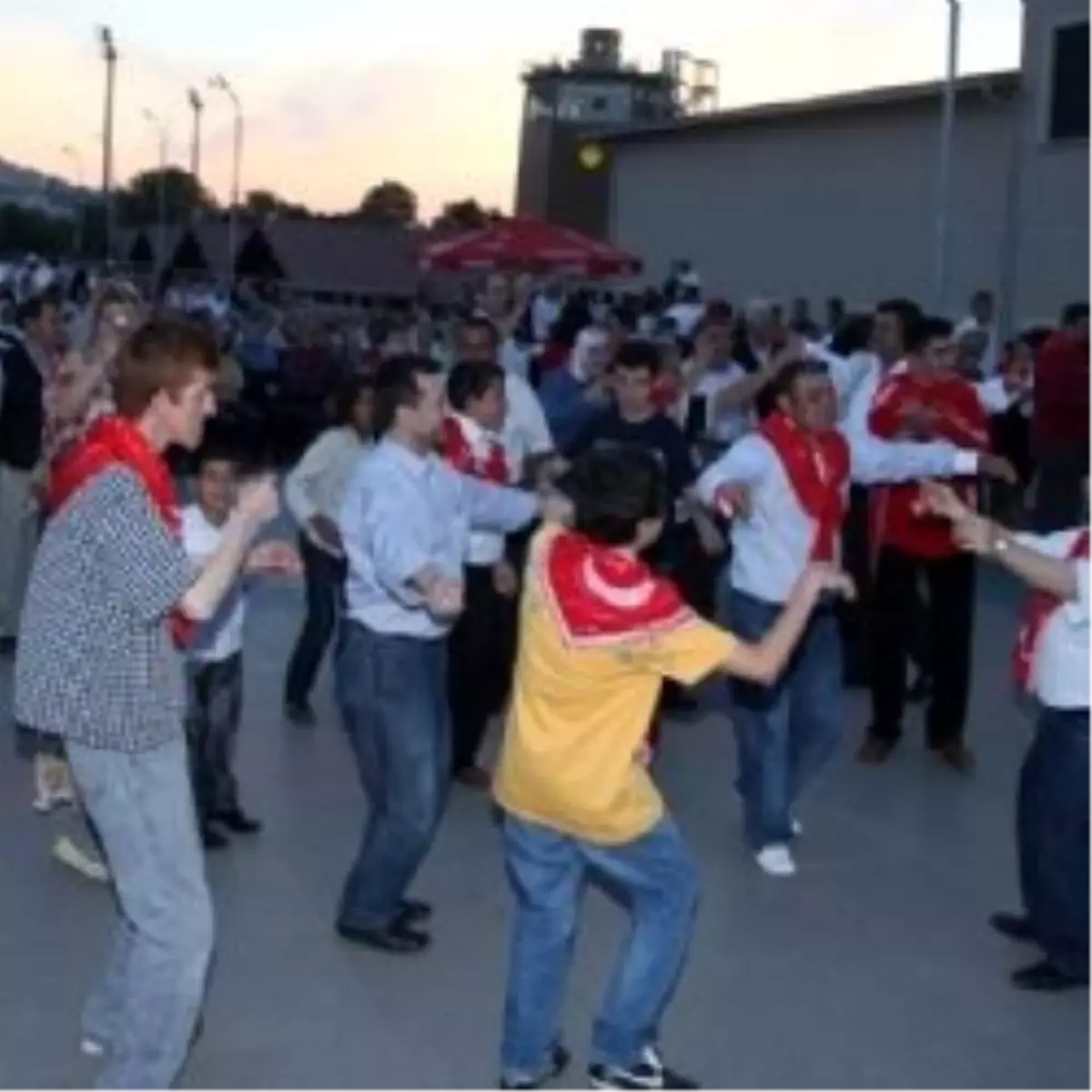 Asker Eğlencesi Tatsız Bitti