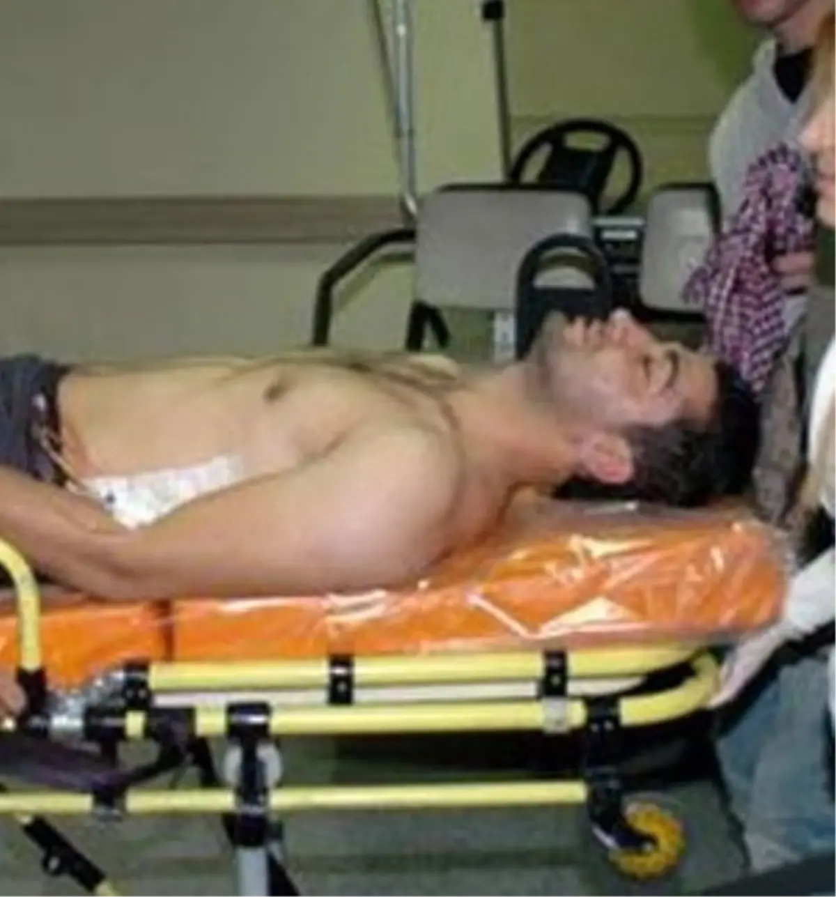 Milli Sporcu Bıçaklandı