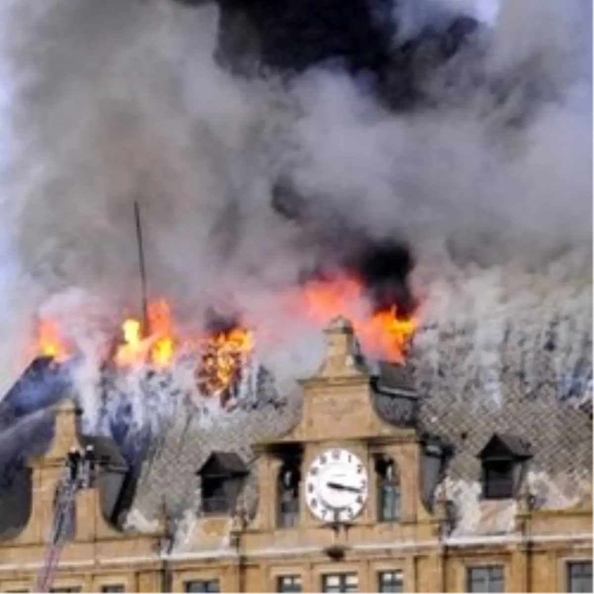 Haydarpaşa Garı'ndaki Yangın