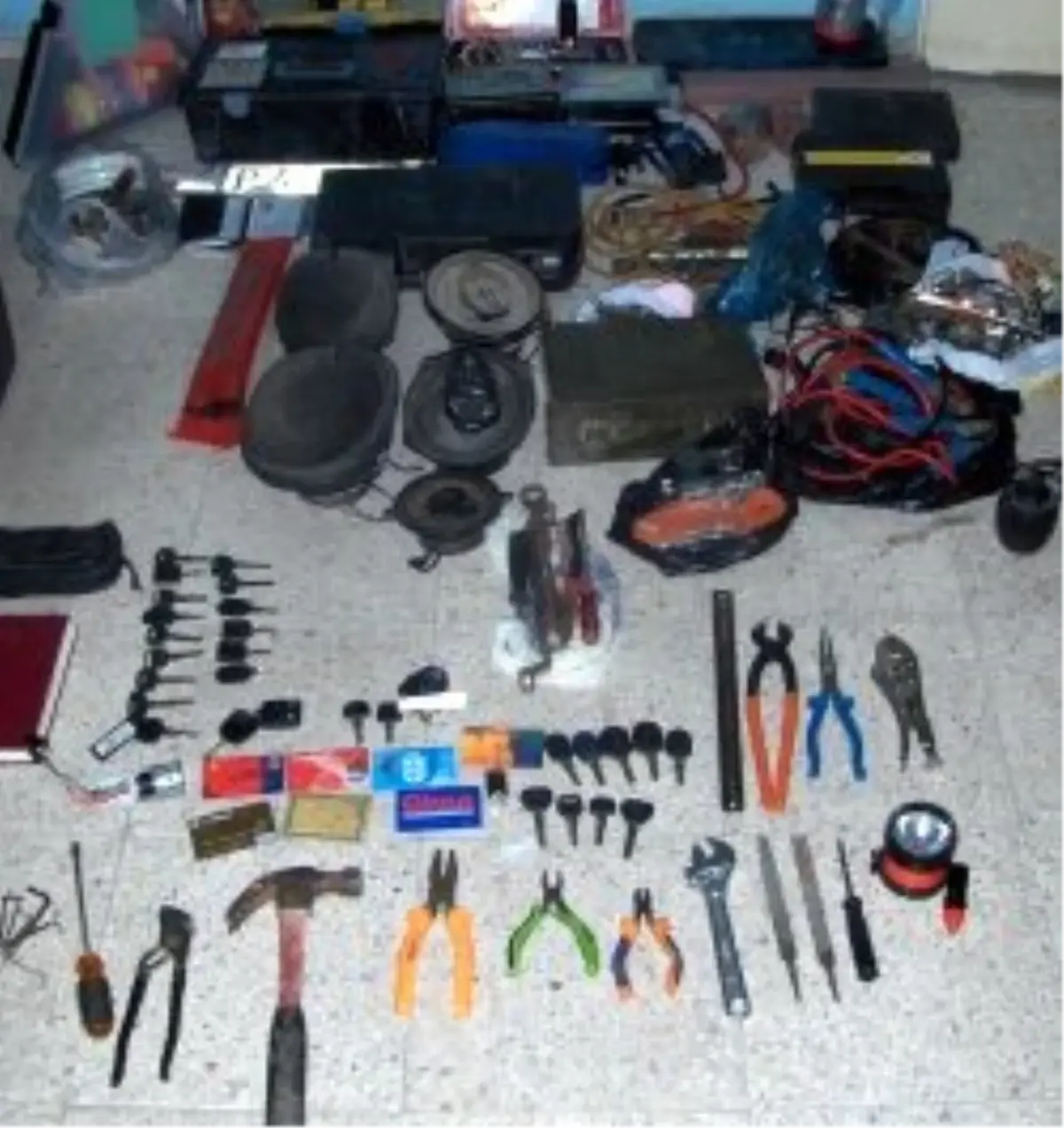 Oto Hırsızlarının Ramiz Dayı'sı