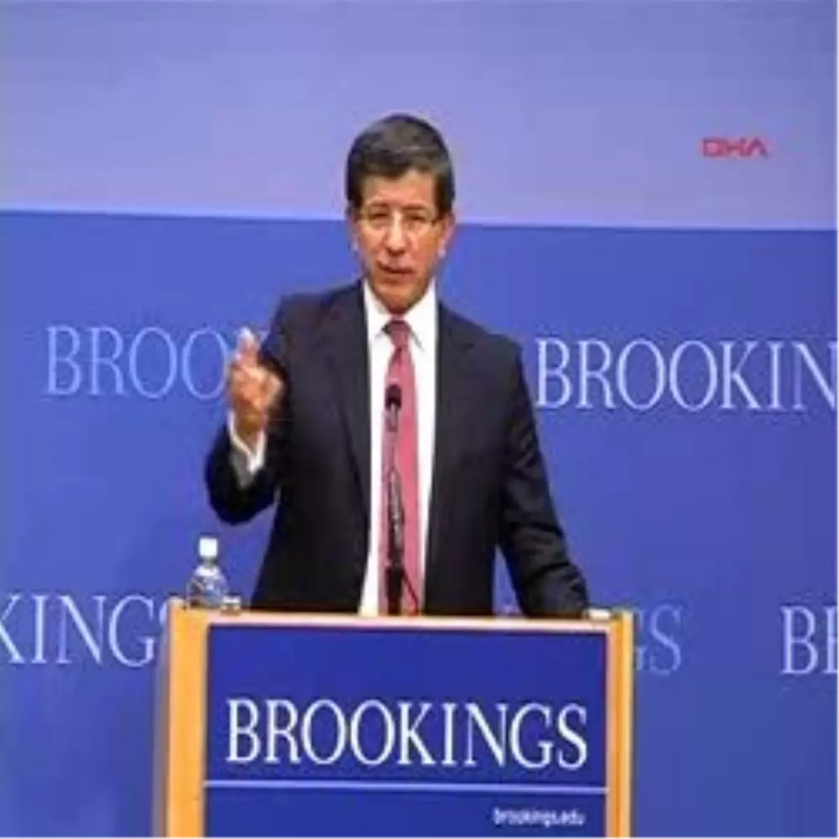 Davutoğlu: "İkili Bir Dil Kullanmadık"