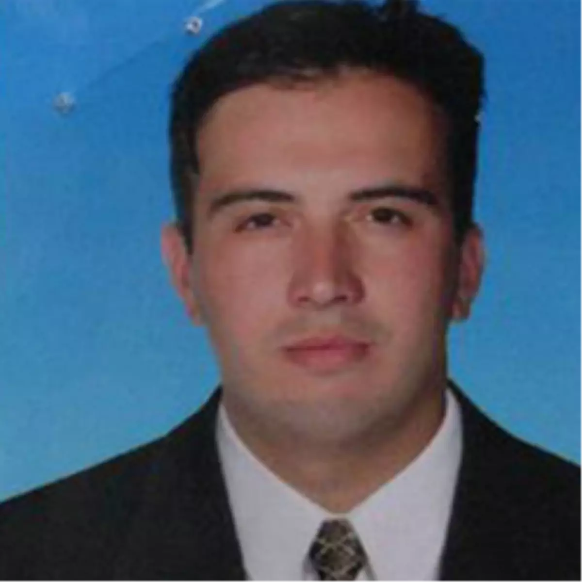 Babasının Öldüğü Gün Doğdu