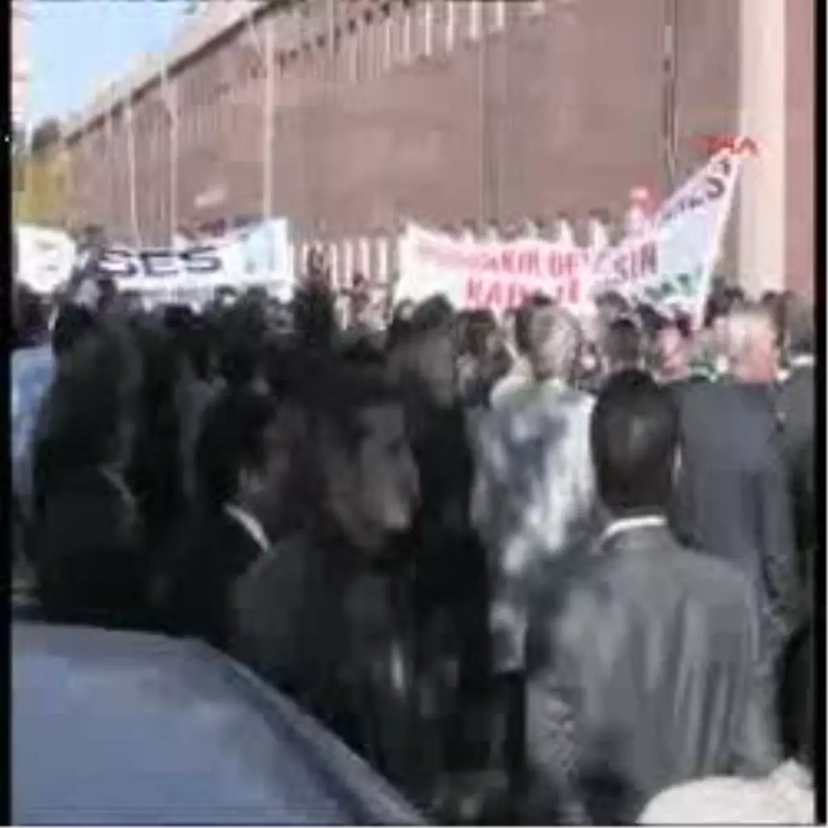 Diyarbakır\'da Hastane Tepkisi