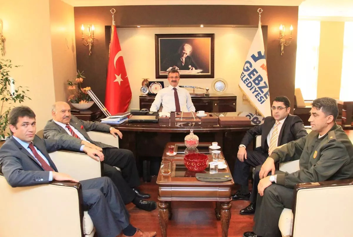 Gebze Center Kente Hareket Getirdi

