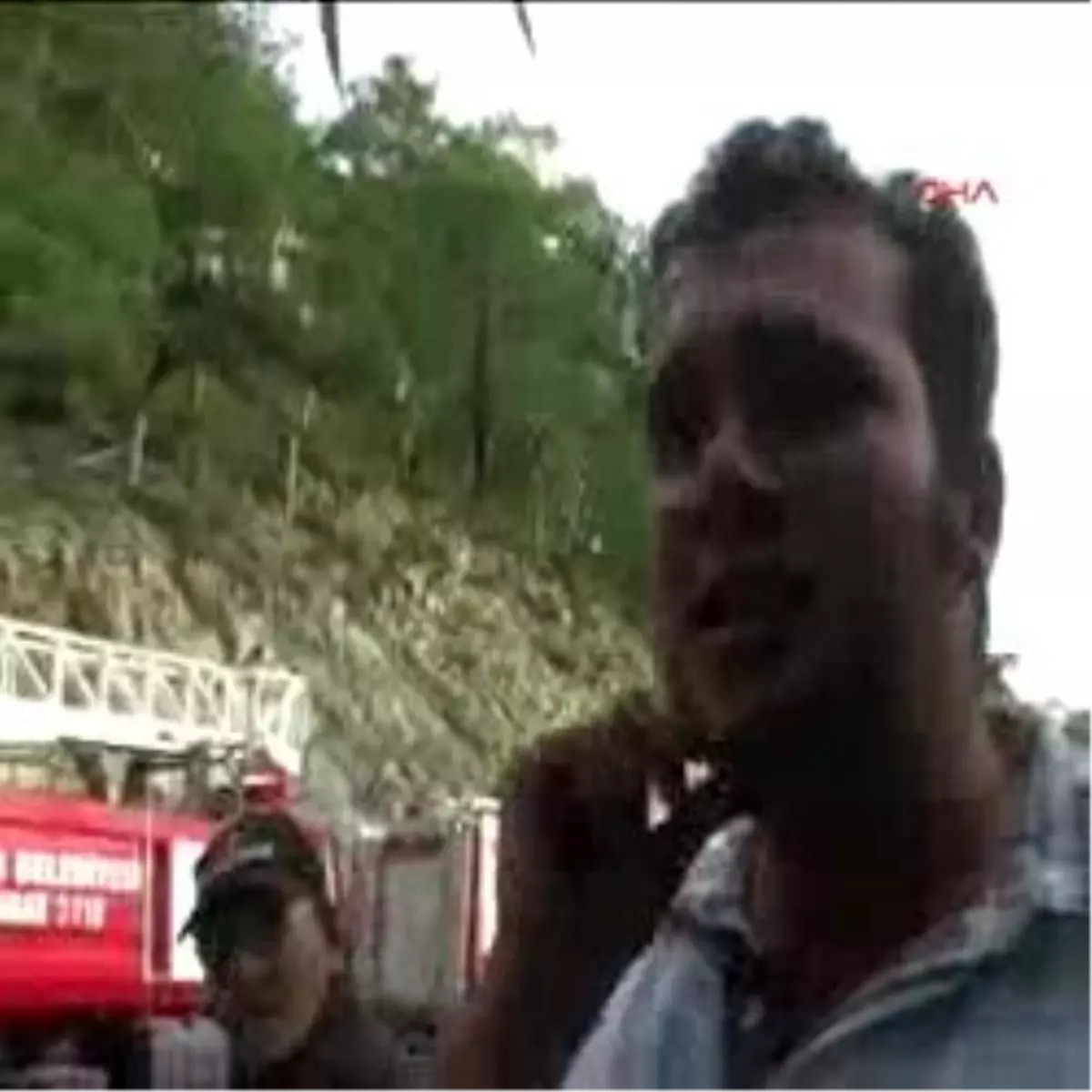 Marmaris - Havai Fişek Ormanı Yakacaktı