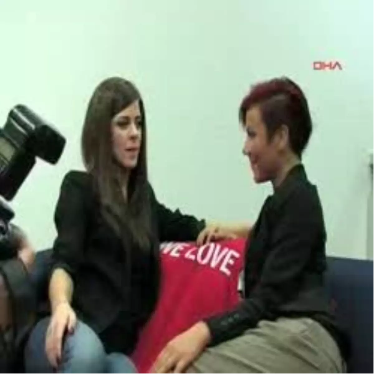 Almanya Onlara Kilitlendi