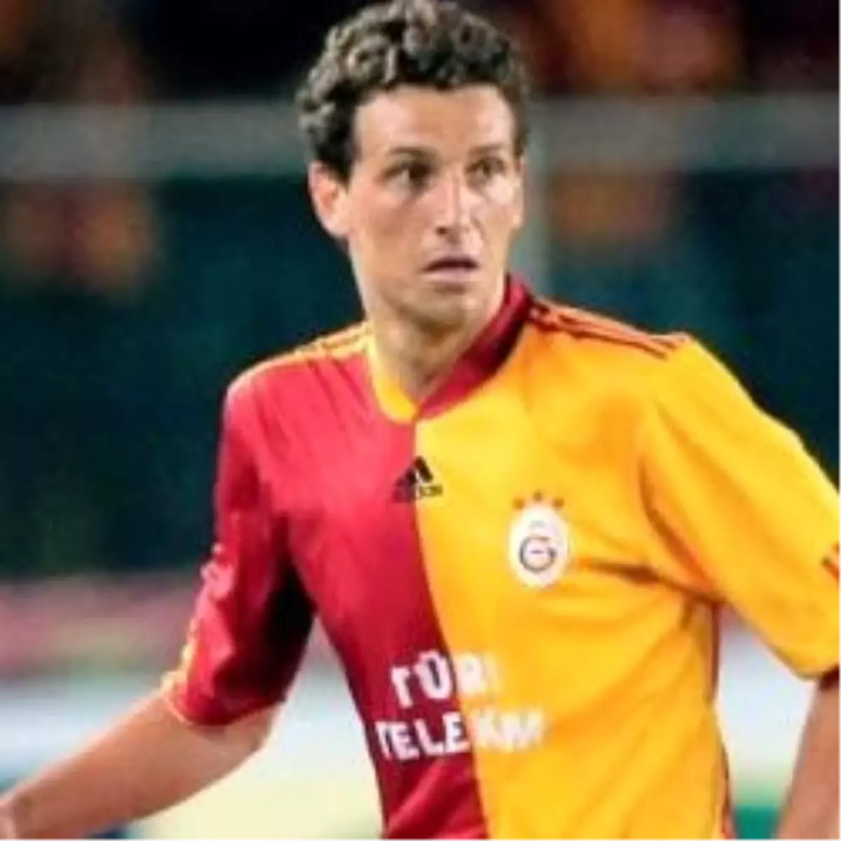 Galatasaraylı Elano, Santos'a Transfer Oldu