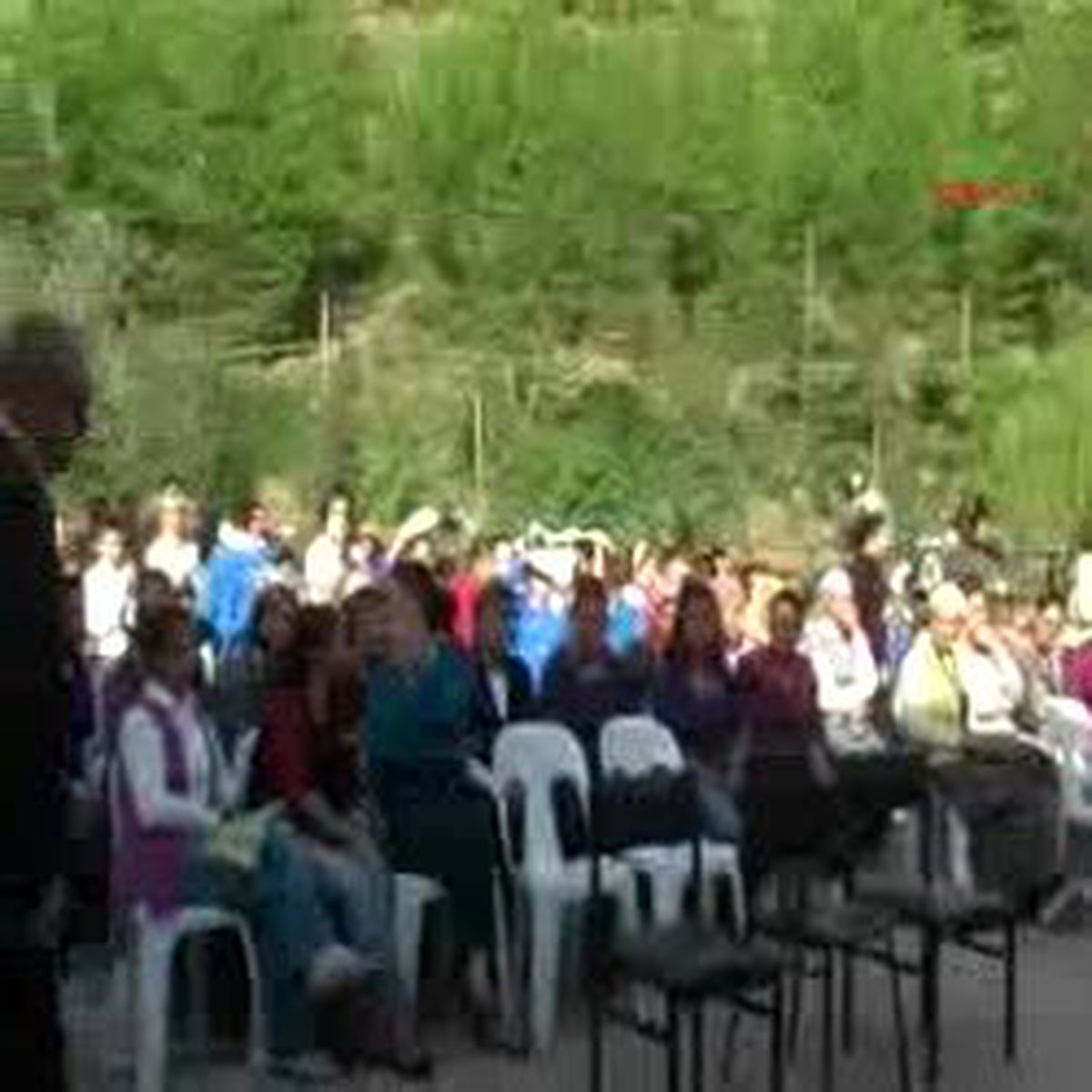 Orhaniye Köyü´ndeki Öğrencilere Hediye Piyano