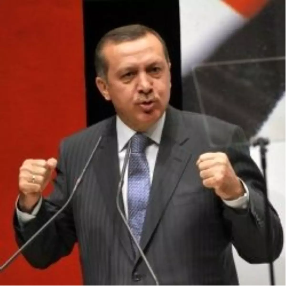 Düzeltme
-Erdoğan, Katar Emiri'ni Kutladı