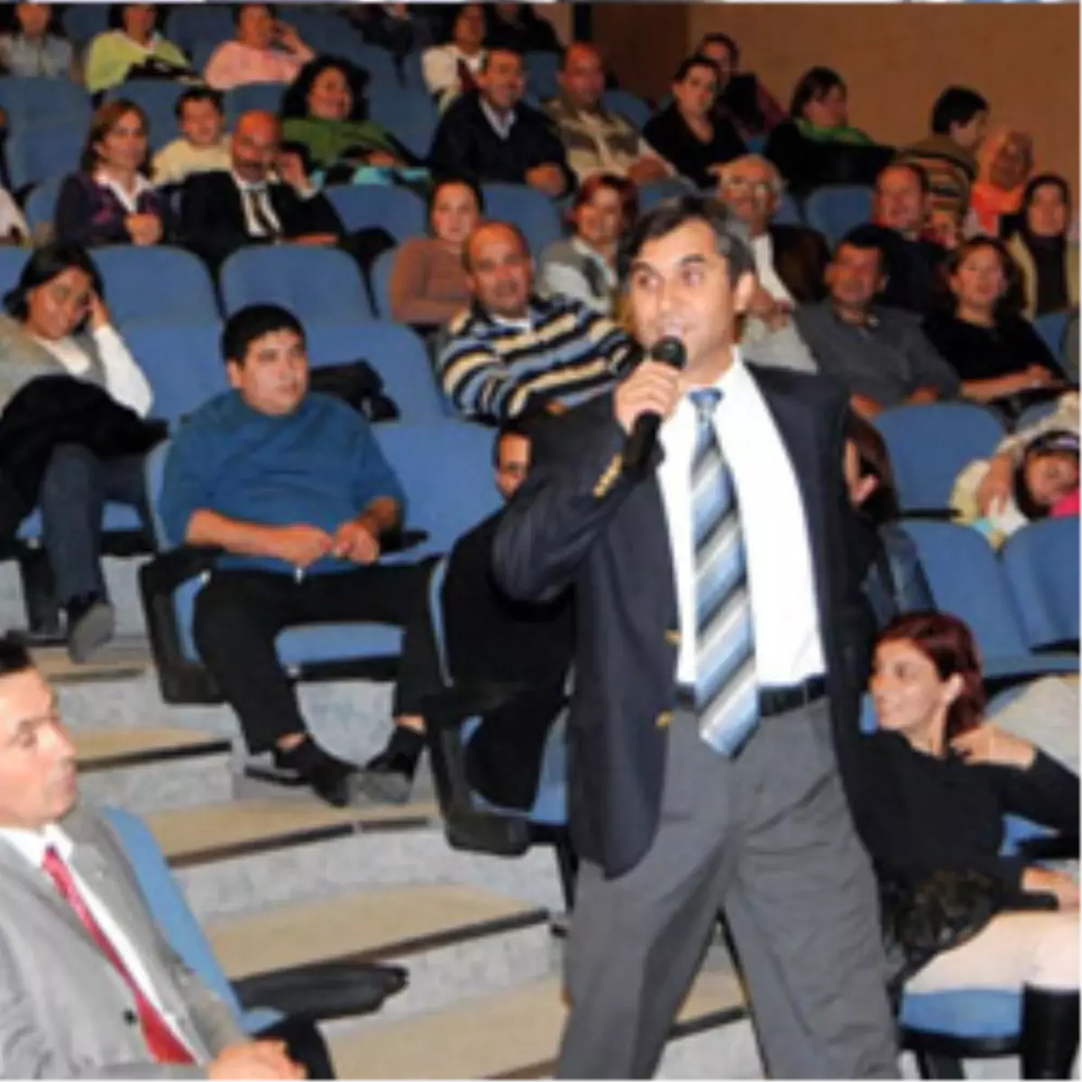 "Öğretmenleri Döküntü Buldum"