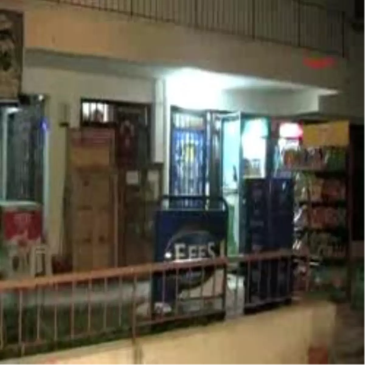 Antalya\'da Silahlı Market Soygunu