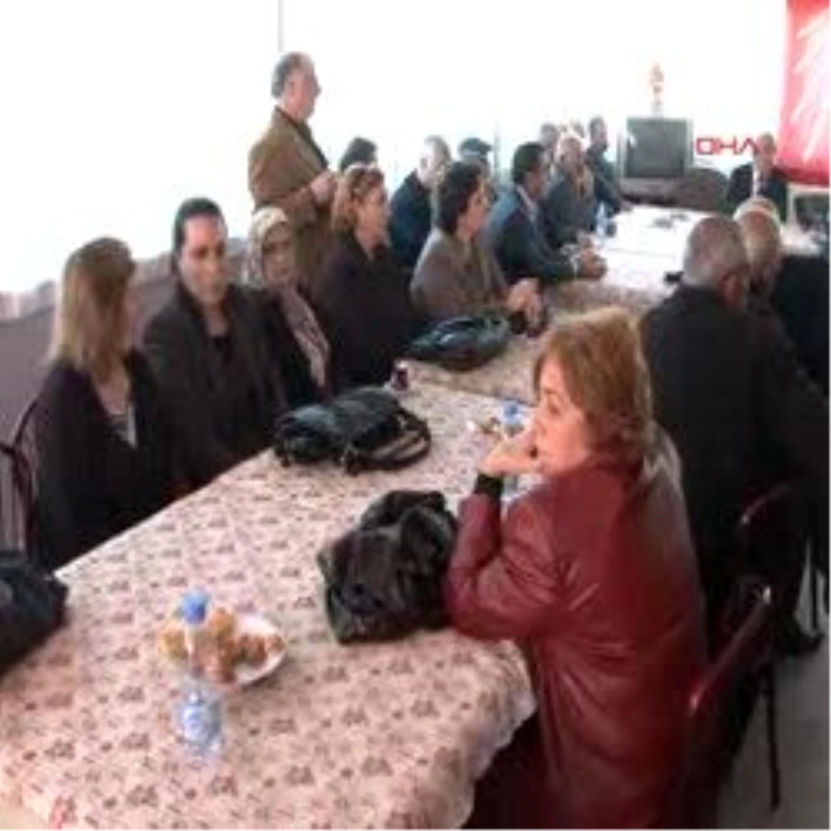 CHP, Elazığ\'da Gövde Gösterisi Yaptı
