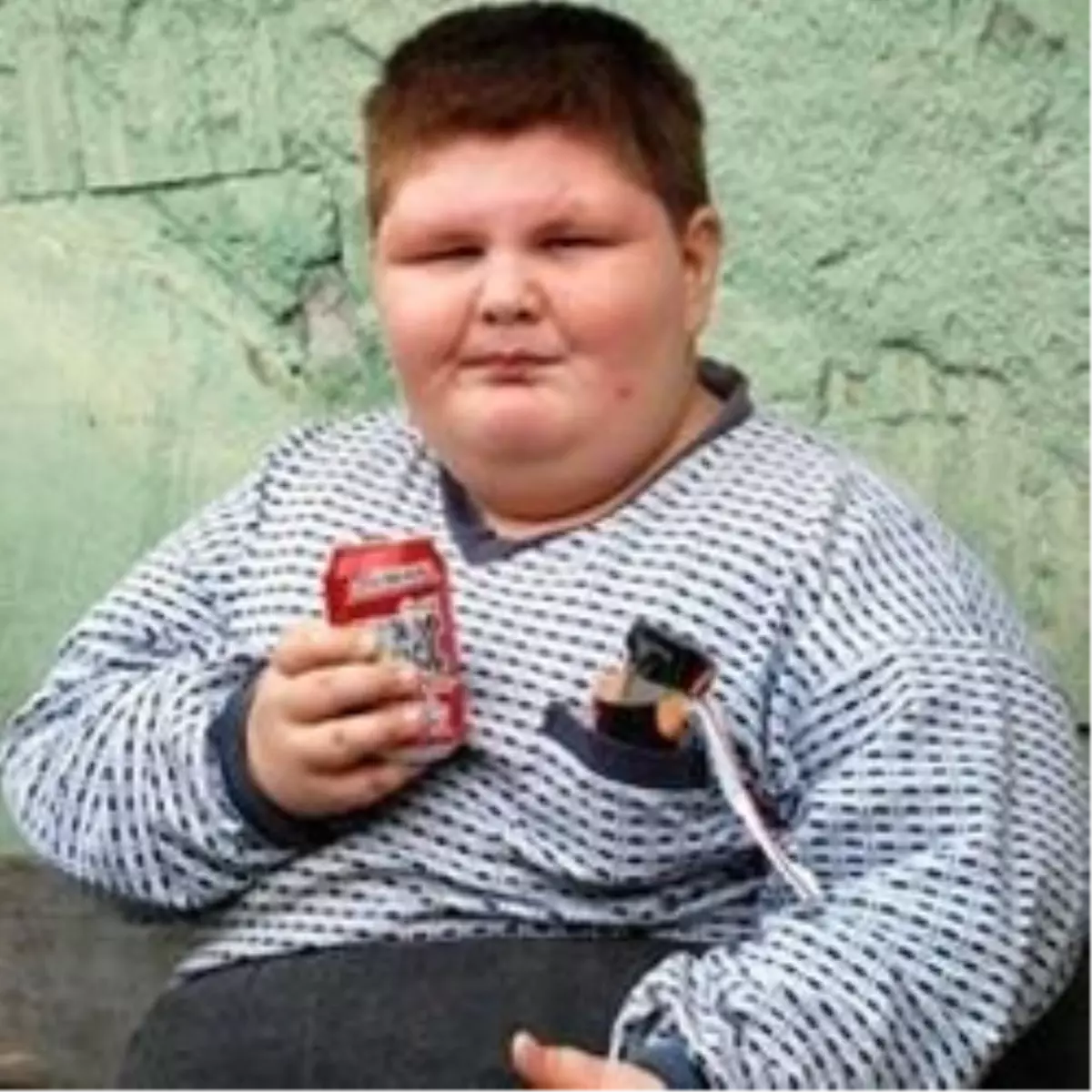 8 Yaşında 100 Kilo!