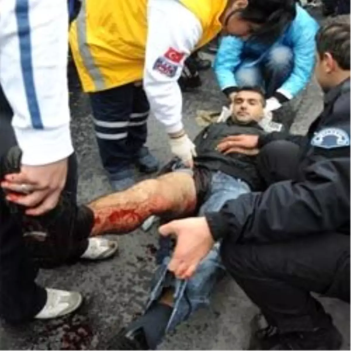 2 Taraftar Tutuklanma Talebiyle Mahkemeye Sevk Edildi...